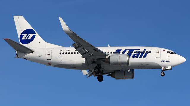 RA-73061:Boeing 737-500:ЮТэйр
